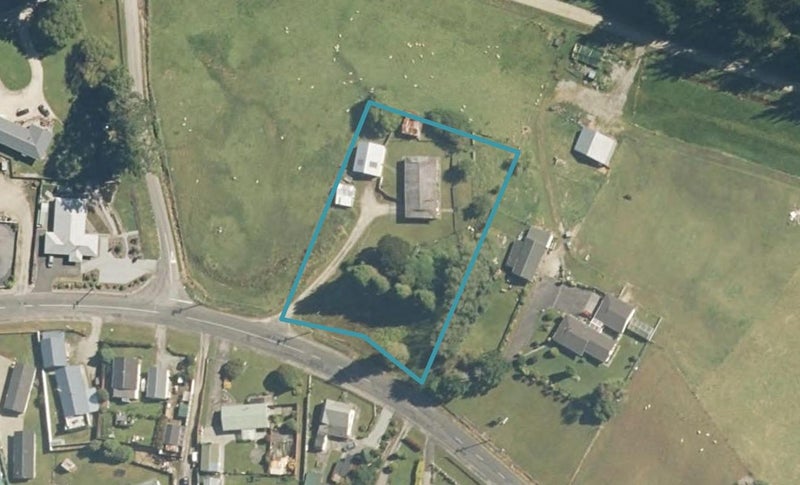 391 Lake Kaniere Road, BLUE SPUR, HOKITIKA - Carousel 1