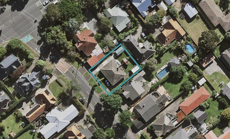 1/61 Wheturangi Road, Greenlane, Auckland - Carousel 1