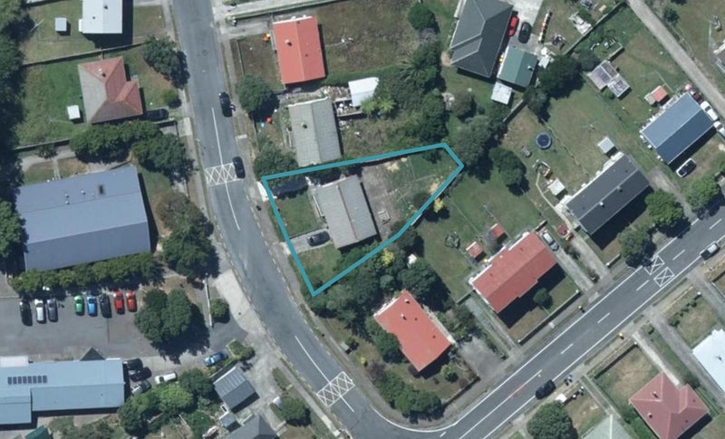 49 Kalingo Street, Waitangirua, Porirua - Carousel 1