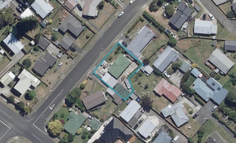 6 Simon Place, Nawton, Hamilton - Carousel 1