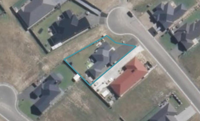15 Waterford Road, TINWALD, ASHBURTON - Carousel 1
