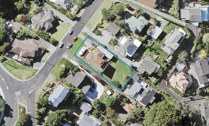 105 Pah Road, Cockle Bay, Auckland - Carousel 1