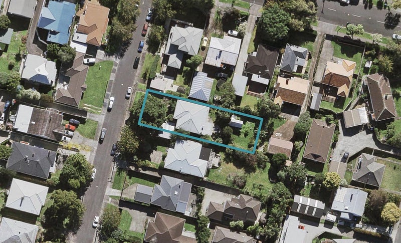 2 Rosedale Avenue, Mount Eden, Auckland - Carousel 1