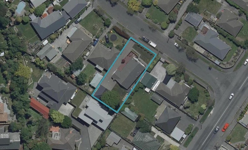 3 Sevenoaks Drive, Bryndwr, Christchurch - Carousel 1