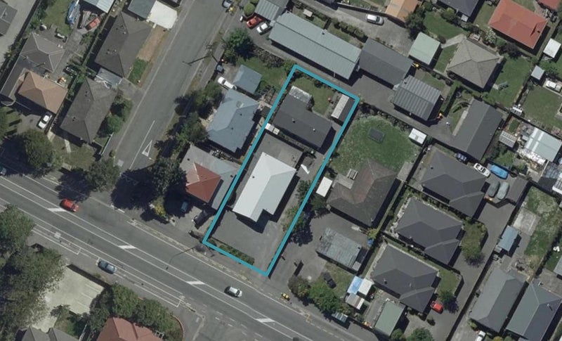323A Ferry Road, Waltham, Christchurch - Carousel 1