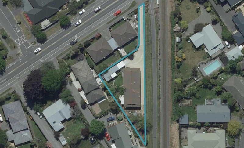 2/122 Blighs Road, Strowan, Christchurch - Carousel 1
