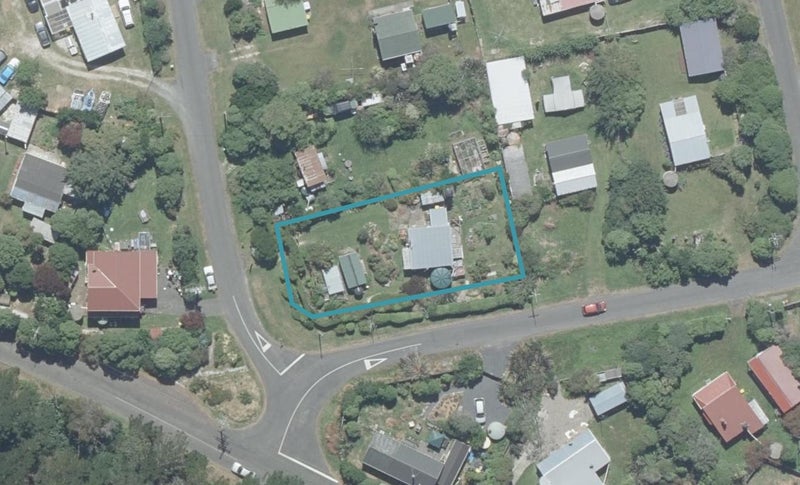 2 Paloona Street, Aramoana, Port Chalmers - Carousel 1