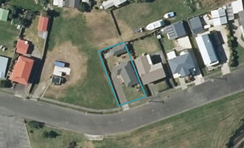 59 Hartley Street, Foxton Beach, Foxton - Carousel 1