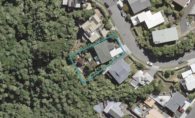3 Hibiscus Grove, Maungaraki, Lower Hutt - Carousel 1