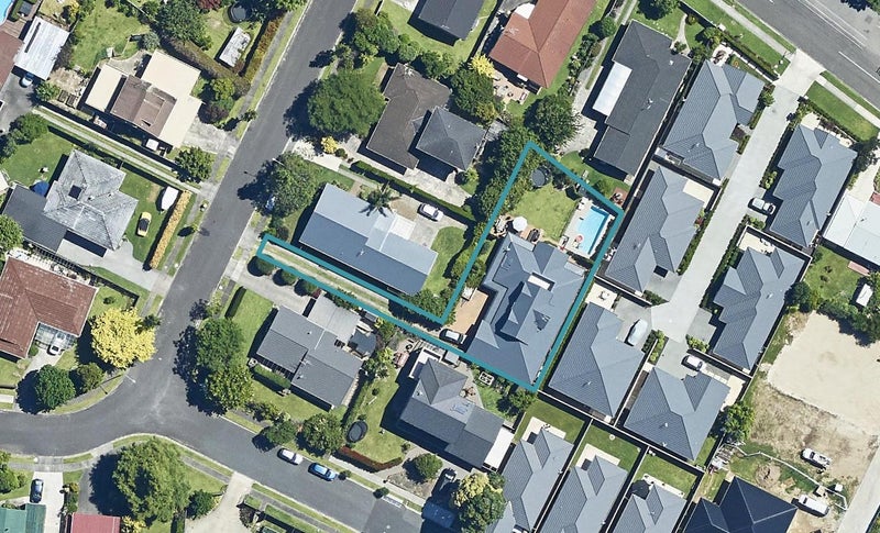 11 Rewarewa Place, Matua, Tauranga - Carousel 1