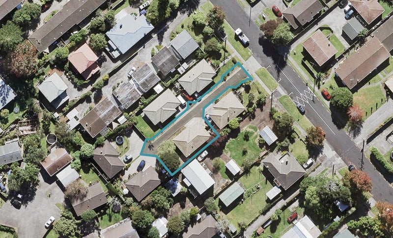 11B Willerton Avenue, New Lynn, Auckland - Carousel 1