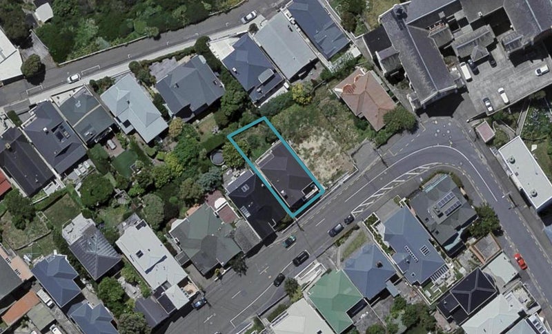 67 Hawker Street, Mount Victoria, Wellington - Carousel 1