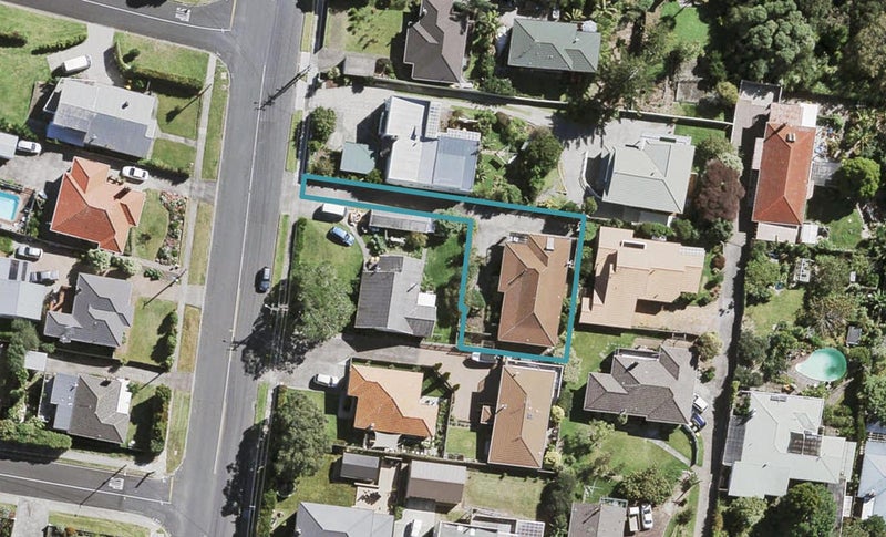 34A Pleasant Road, Glen Eden, Auckland - Carousel 1