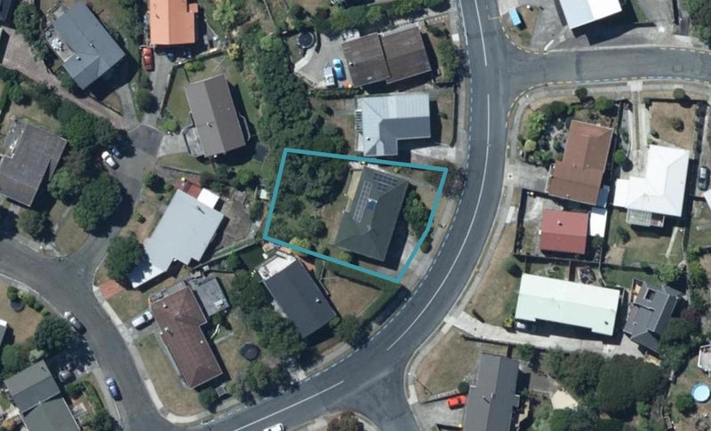 28 Tweed Road, Papakowhai, Porirua - Carousel 1