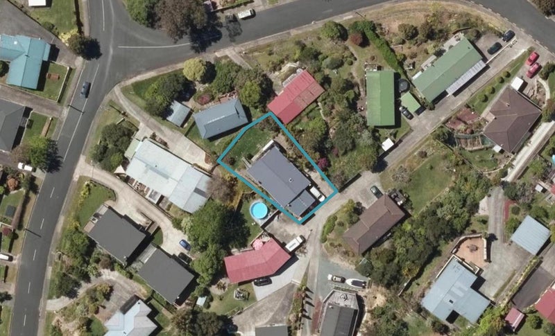 8D Mountain Road, Morningside, Whangarei - Carousel 1