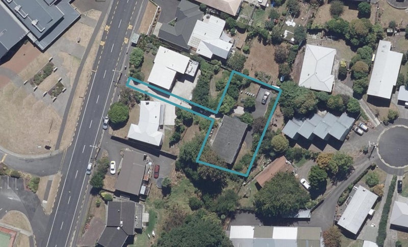 94 Hillcrest Road, Hillcrest, Hamilton - Carousel 1
