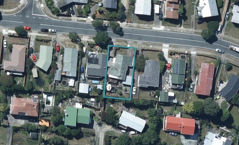 176 Conclusion Street, Ascot Park, Porirua - Carousel 1