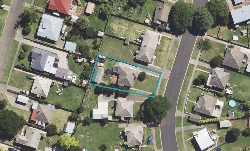 62 Centennial Crescent, Te Hapara, Gisborne - Carousel 1