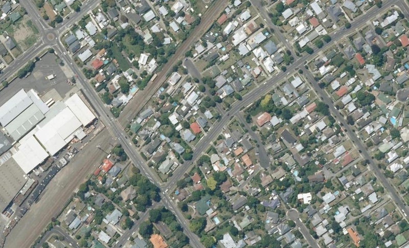 1110 Caroline Road, Mayfair, Hastings - Carousel 1