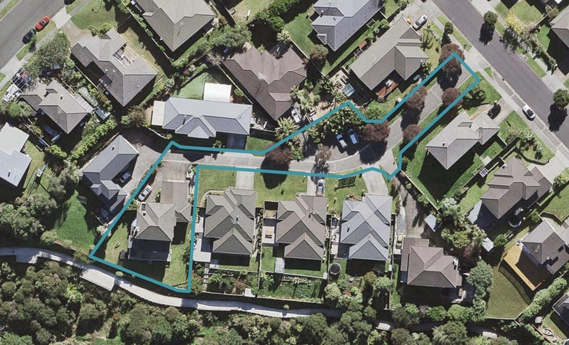 13 William Gamble Drive, Greenhithe, Auckland - Carousel 1