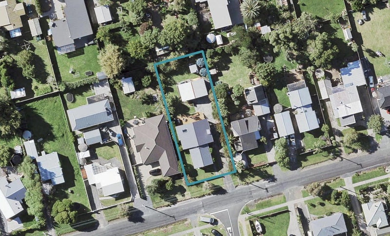 80 Third View Avenue, Beachlands, Auckland - Carousel 1