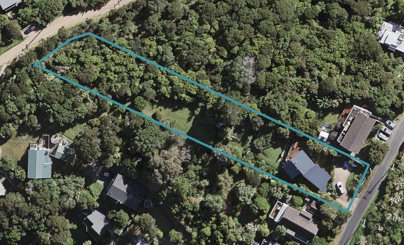7 Burrell Road Extension, Oneroa, Waiheke Island - Carousel 1