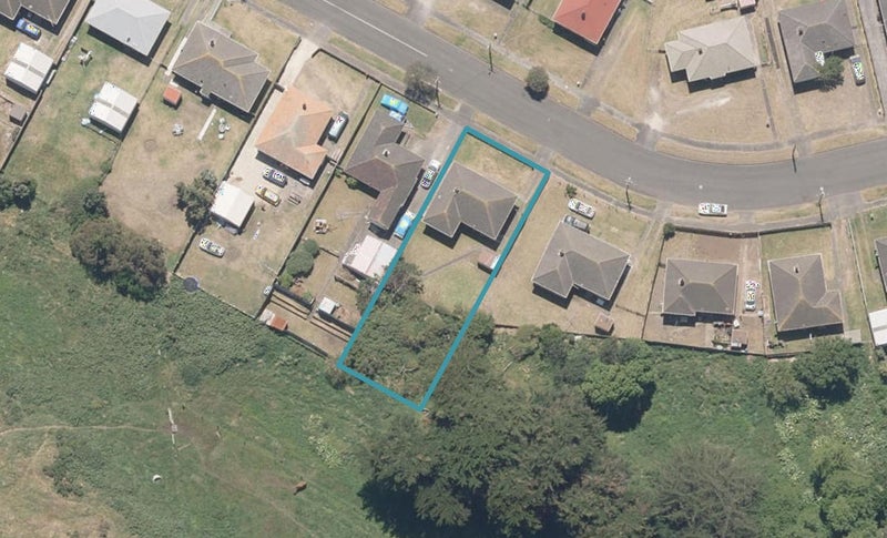 21 Akatea Street, Gonville, Whanganui - Carousel 1
