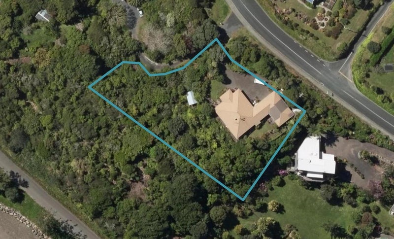 39 Weir Crescent, Onerahi, Whangarei - Carousel 1