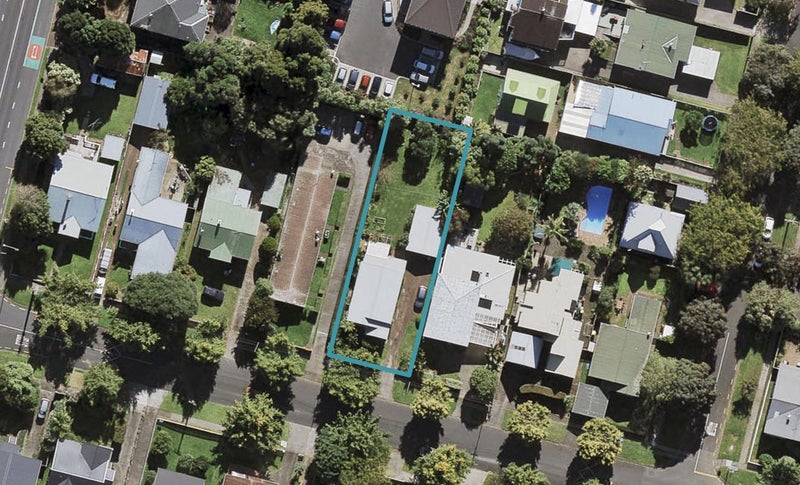 29 Beckenham Avenue, Royal Oak, Auckland - Carousel 1