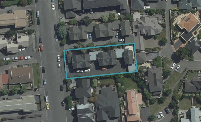 3/32 Brockworth Place, Riccarton, Christchurch - Carousel 1