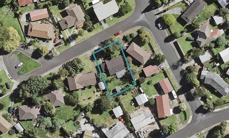 11 Leilani Place, Red Hill, Papakura - Carousel 1