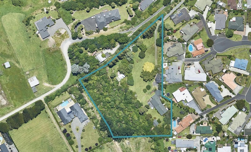 17 Braithwaite Lane, Pyes Pa, Tauranga - Carousel 1