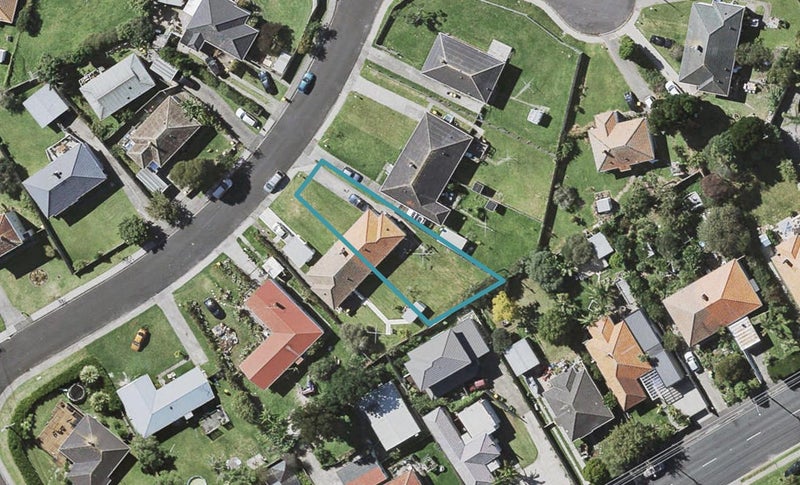 5 Philomel Crescent, Bayswater, Auckland - Carousel 1