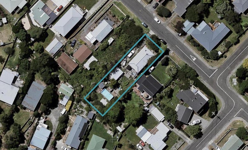 12 Titoki Road, Raumati Beach, Paraparaumu - Carousel 1