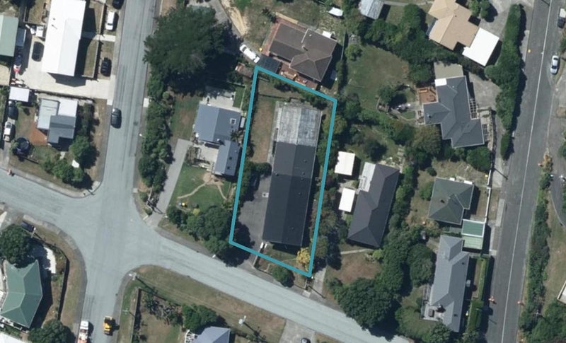17B John Street, Tītahi Bay, Porirua - Carousel 1