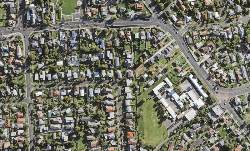 38 Peter Buck Road, New Windsor, Auckland - Carousel 1