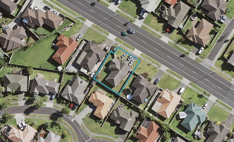 260 Mahia Road, Weymouth, Auckland - Carousel 1