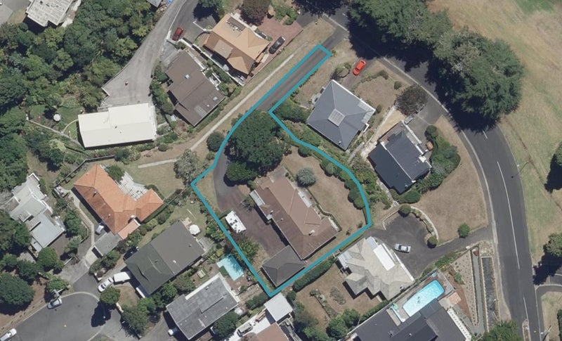 19 St Andrews Terrace, St Andrews, Hamilton - Carousel 1