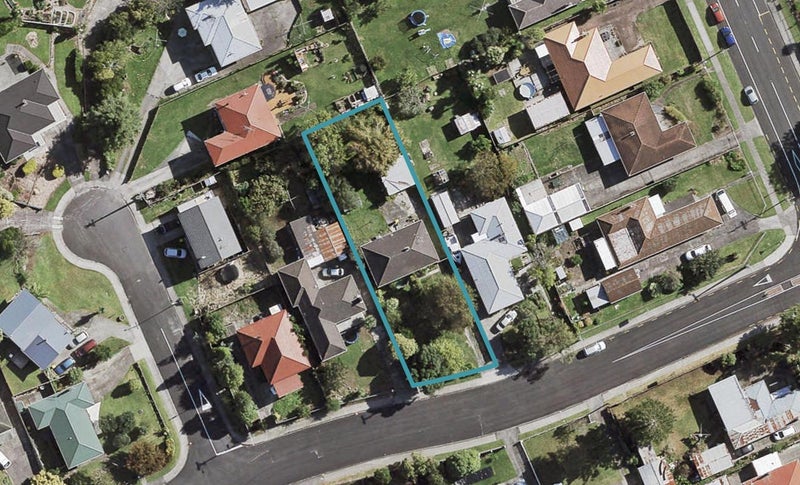 32 Ellen Street, Manurewa East, Auckland - Carousel 1