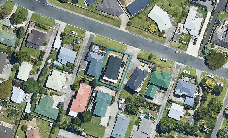 27A Bell Street, Judea, Tauranga - Carousel 1