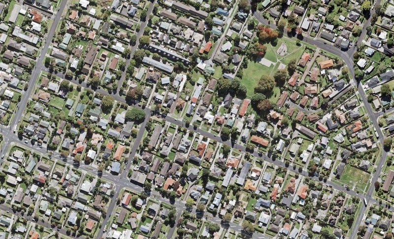 47 Miro Street, New Lynn, Auckland - Carousel 1