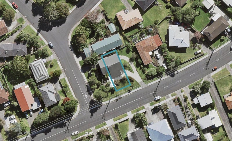 170A Coronation Road, Hillcrest, Auckland - Carousel 1