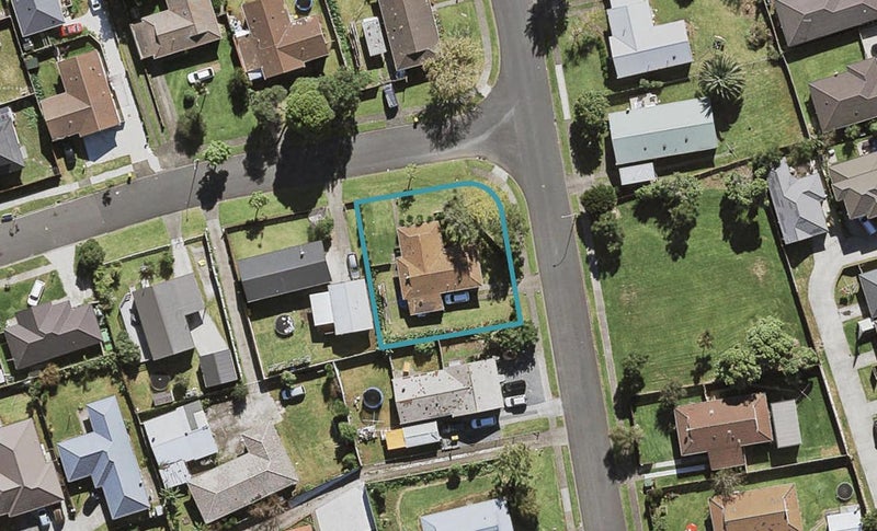 2 Masters Place, Favona, Auckland - Carousel 1