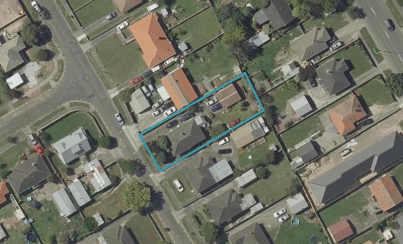 17 Esk Street, Roslyn, Palmerston North - Carousel 1