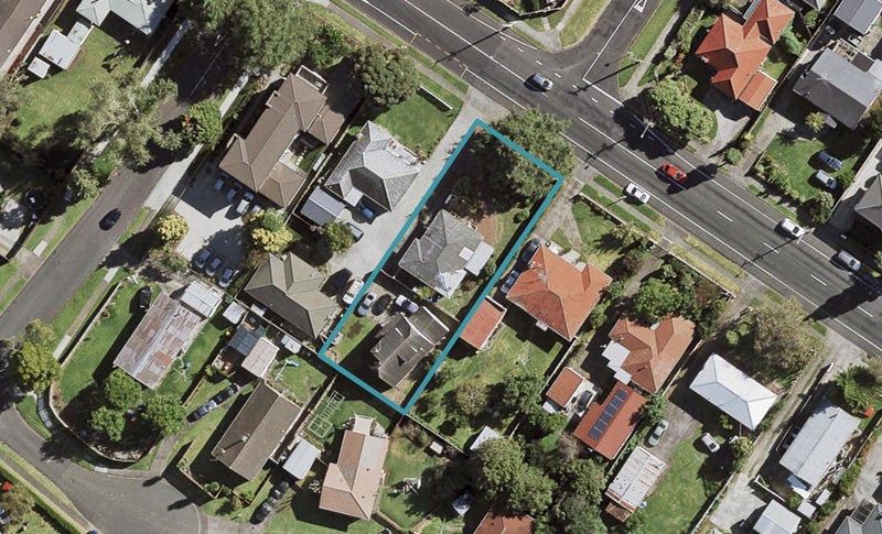 2/182 Russell Road, Manurewa, Auckland - Carousel 1