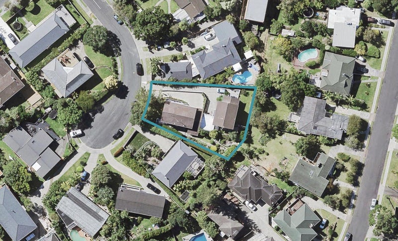 2/7 Ponui Place, Mairangi Bay, Auckland - Carousel 1