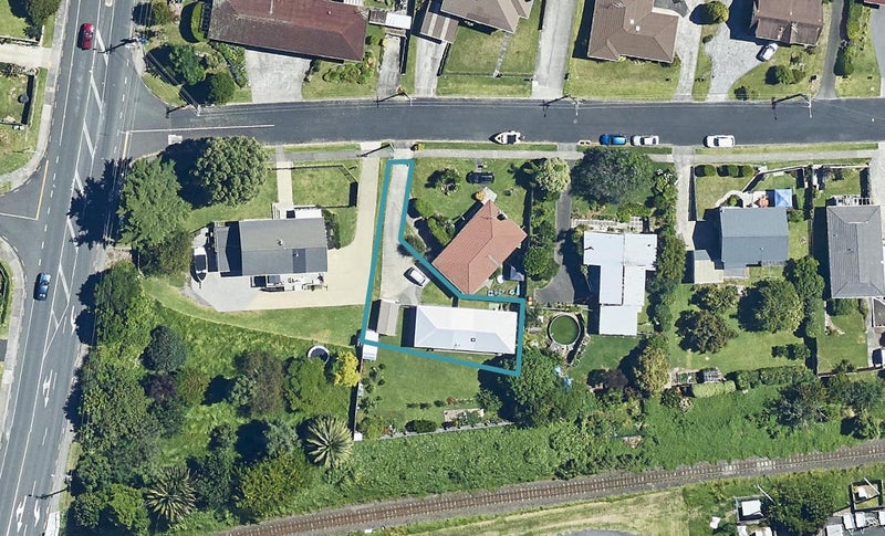 6 Cooneys Drive, Matua, Tauranga - Carousel 1