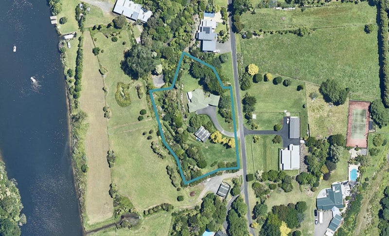 82RA TANIWHA PLACE, Bethlehem, Tauranga - Carousel 1