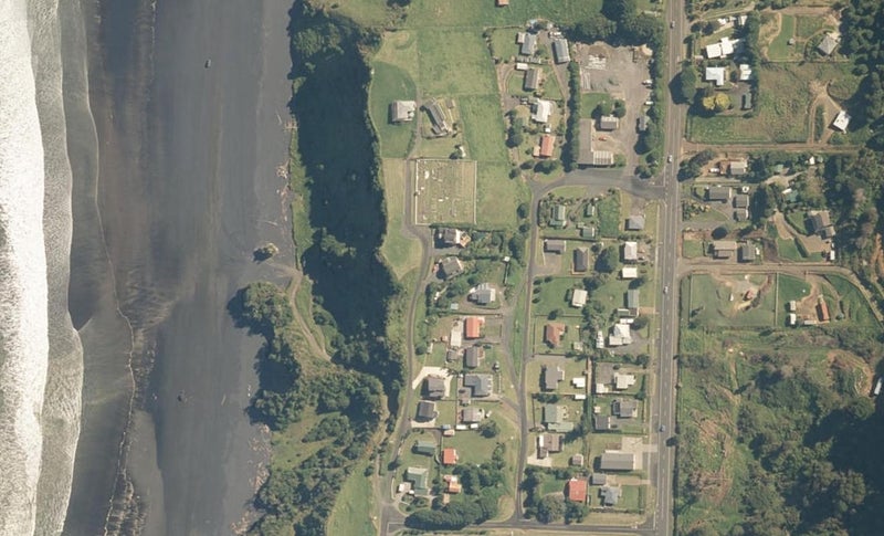 11 Aria Terrace, Mōkau - Carousel 1