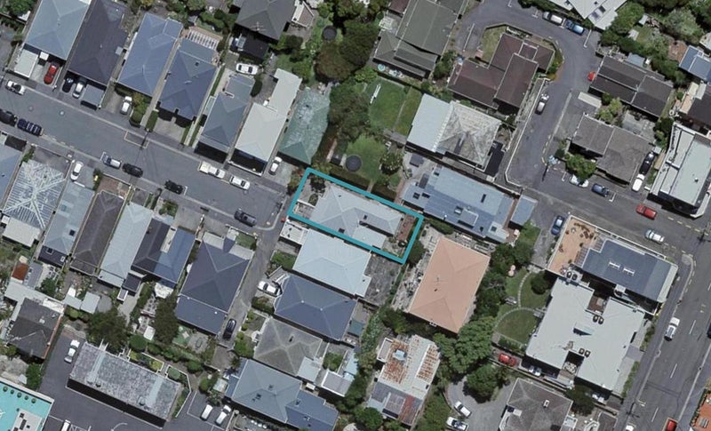 19 Caroline Street, Mount Victoria, Wellington - Carousel 1